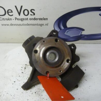 Peugeot 406 1.8 16V Knuckle, front right 1996 364742