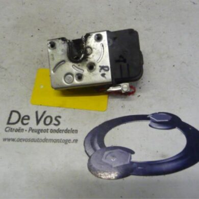 Citroen Berlingo 1.6 Hdi 75 Deurslot Mechaniek 4Deurs rechts-voor 2009 9136P7