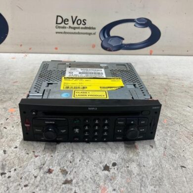 Peugeot 307 1.6 16V Radio CD Speler 2007 657453-657454-96632916XT