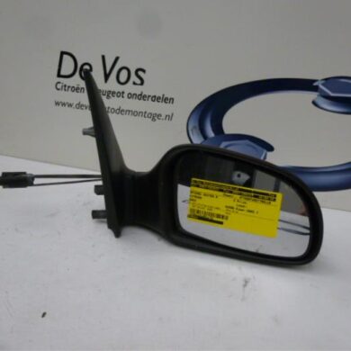 Citroen Saxo 1.4i SX,VSX Wing mirror, right 2002 8148XJ