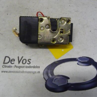 Peugeot 807 2.0 HDi 16V 120 Deurslot Mechaniek 4Deurs links-voor 2007 9135L4