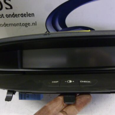 Citroen C4 1.4 16V Kilometerteller KM 2006 6106VZ-6106WA-6105Q8-6105Q9