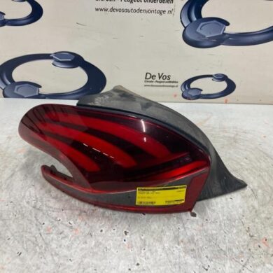Peugeot 208 1.2 Vti 12V PureTech 82 Rücklicht links 2016 9810343080-9825601280
