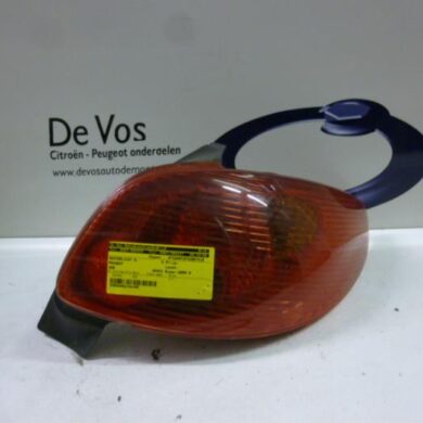 Peugeot 206 1.4 16V Taillight, right 2004 6351S0
