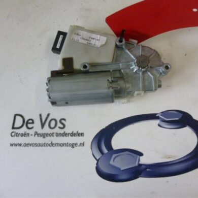 Peugeot 307 1.6 16V Schuifdak Motor 2004 8401T2