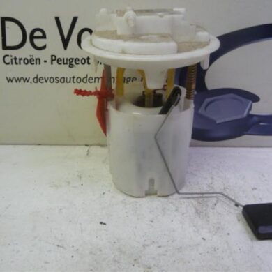 Citroen C4 Picasso 2.0 16V Autom. Electric fuel pump RFJ 2007 1525HY