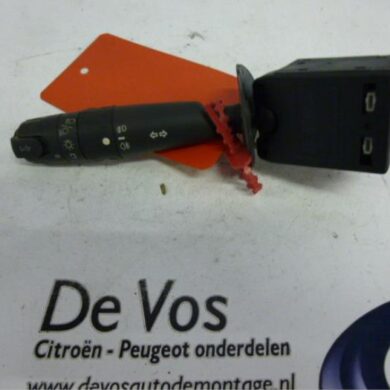 Peugeot 607 2.2 16V Steering column stalk 2001 625386