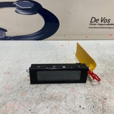 Citroen DS3 1.2 12V PureTech 110 S&S Interior display HNZ 2015 9821851780-9809842880-9810739580