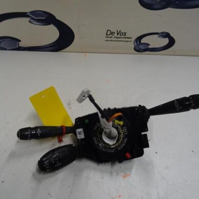 Peugeot 308 1.2 12V e-THP PureTech 110 Kombischalter Lenksäule 2014 98072732ZD