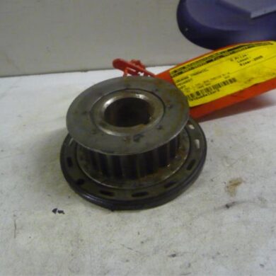 Peugeot 307  Crankshaft sprocket 2005