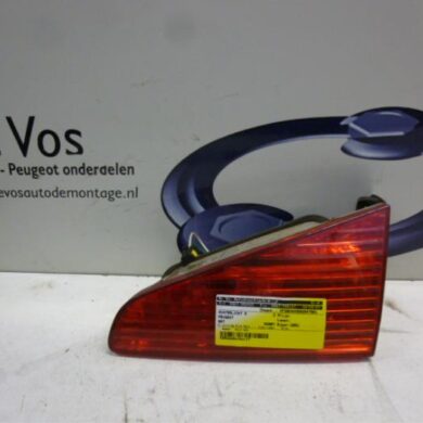 Peugeot 607 2.2 HDi 16V FAP Taillight, right 2001 6351N2