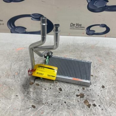 Peugeot 308 1.2 12V PureTech 110 Kachel Radiateur 2022 9837578580