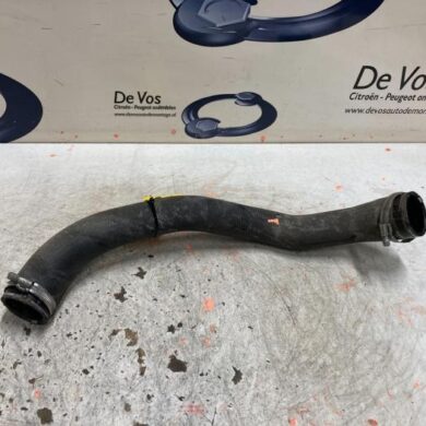 Citroen C4 Picasso 1.6 BlueHDI 120 Intercooler hose BHZ 2017 9815434180