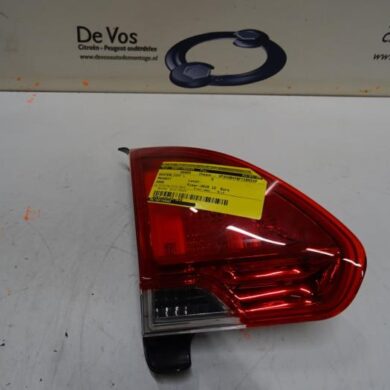 Peugeot 2008  Achterlicht links 2015 9678074480