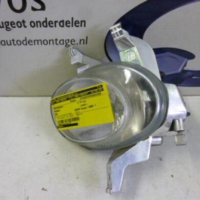 Peugeot 206 1.4 XR,XS,XT,Gentry Spotlight, left 1999 6204T1