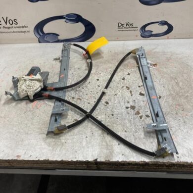 Citroen Picasso  Ruitmechaniek 4Deurs links-voor 2005 9221G2