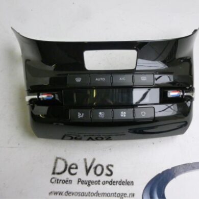 Peugeot 208 1.6 16V THP 155 Kachel Bedieningspaneel 2013 96722471XU