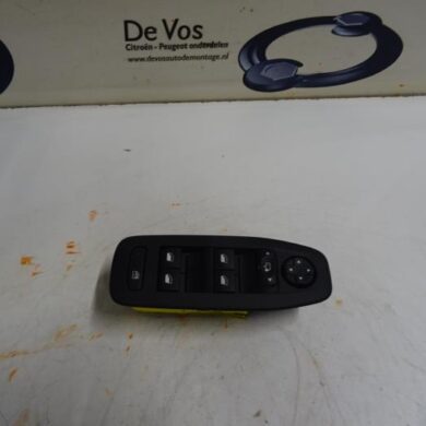 Peugeot 208  Multi-functional window switch 2016 96749624ZD