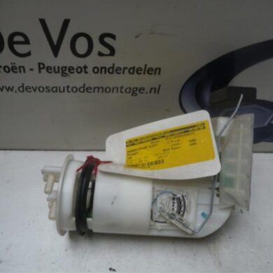 Peugeot 106 1.0 Brandstofpomp Elektrisch CDZ 2000 1525H5
