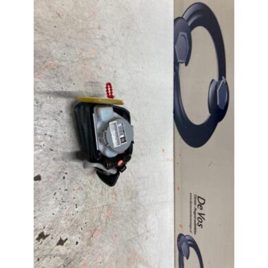 Citroen Berlingo 1.6 VTi 95 16V Gordelspanner rechts 2018 8975V4