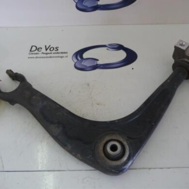 Citroen C5 2.0 16V Front wishbone, left 2008 3520W1