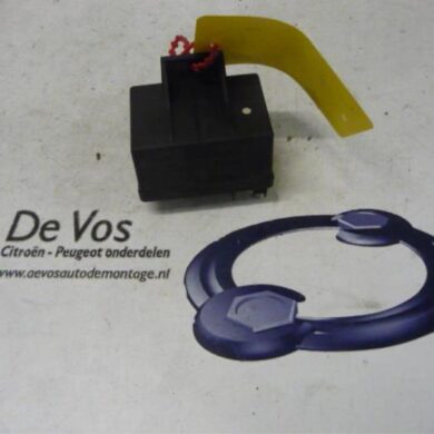 Citroen C6 2.7 HDiF V6 24V Voorgloei Relais 2006 598142