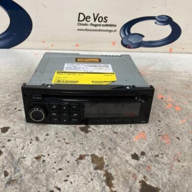 Peugeot 208 1.2 Vti 12V PureTech 82 Radio CD Speler 2013 16087577ZD-98049164ZD