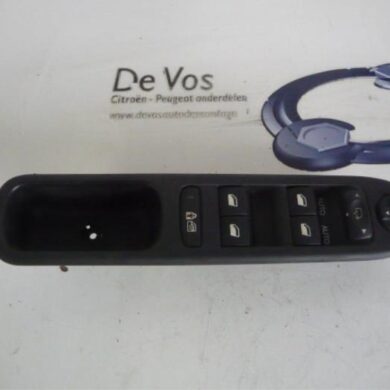 Citroen C3 Picasso 1.6 HDI 16V 110 Combischakelaar ramen 2009 6490P7