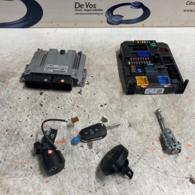 Citroen Berlingo 1.5 BlueHDi 130 Computer Motormanagement YHZ 2021 1638428380-1677632880-9833749880