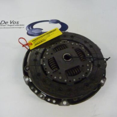 Peugeot 207 1.6 HDi 16V Clutch kit (complete) 9HX-9HX9H02 2010 205271-2052T6-2051G7-2051W4 20DP27