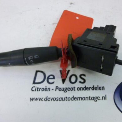 Peugeot 306 1.1i XN,XA Steering column stalk 1994 625357