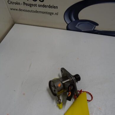Peugeot 208  Brandstofpomp Mechanisch HNZHN01 2015 9805614880