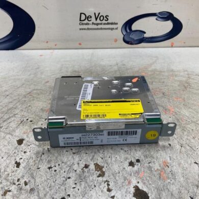 Peugeot 2008 1.2 12V e-THP PureTech 130 Radio 2018 1623780180-9822730380