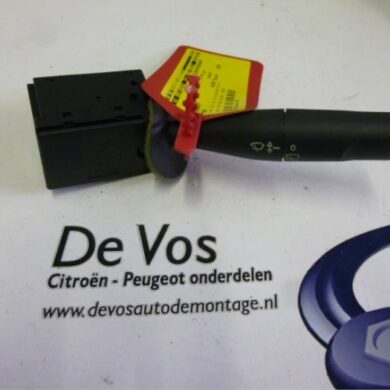 Peugeot 106 1.1 XN,XR,XT,Accent Scheibenwischer Schalter 2001 6239G6