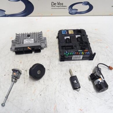 Peugeot 308  Engine management computer RHFRH01 2009 1943EX