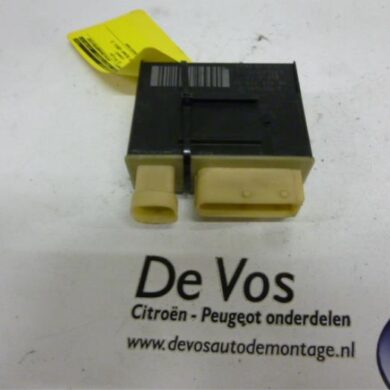 Peugeot RCZ 2.0 HDi 16V FAP Relais 2011 6500EJ