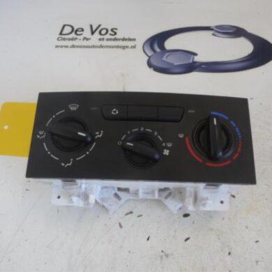 Peugeot Partner  Heater control panel 2011 6452K5
