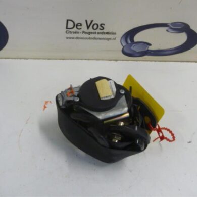Citroen C4 2.0 16V Gordelspanner rechts 2006 8974T5