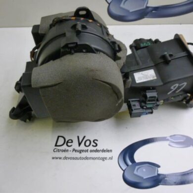 Citroen C6 2.7 HDiF V6 24V Heating and ventilation fan motor 2006 6450SA