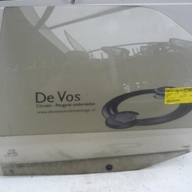 Peugeot 405 1.9 Portierruit 4Deurs links-achter 1992 920360