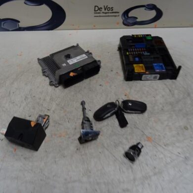 Citroen C3 1.2 12V e-THP PureTech 110 Engine management computer HN05-HNPHN05 2019 1637322280-1677613680