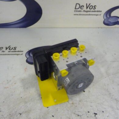 Citroen C3 1.2 VTi 82 12V ABS Pomp HM01-HMZHM01 2015 1614210780-1613446880