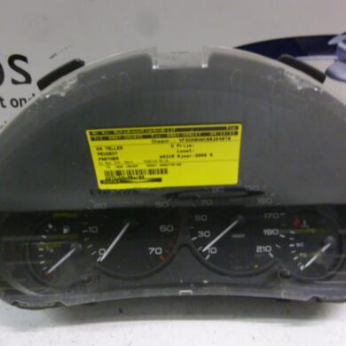 Peugeot Partner 1.6 HDI 75 Odometer KM 2008 6105V7-6105V8