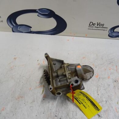 Citroen Picasso 1.6i 16V Oil pump NFU 2006 100187-9621114380