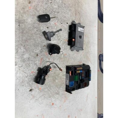 Citroen C4 Cactus 1.2 PureTech 82 12V Computer Motormanagement HMZ 2018 1613248880-9811545080