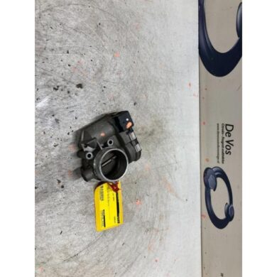 Peugeot 206 1.6 16V Gasklephuis NFU 2004 1635Q9