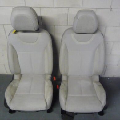 Citroen C4 1.6 e-HDI Set of upholstery (complete) 2011