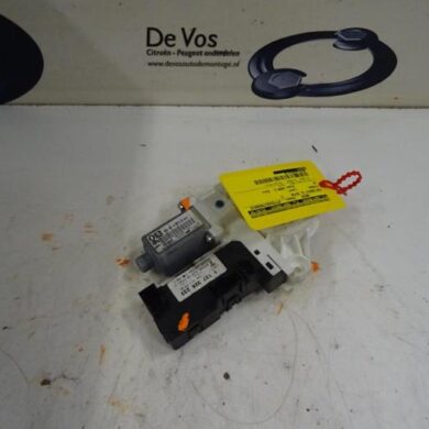 Citroen C6 2.7 HDiF V6 24V Raammotor Portier 2006 9222Y7