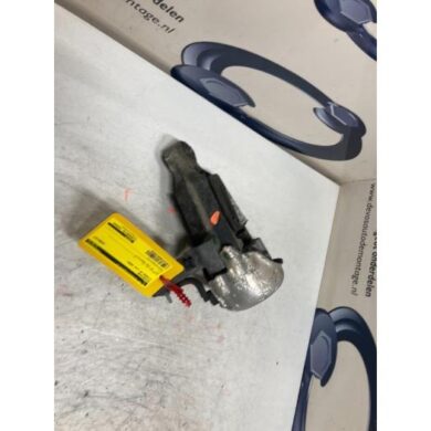 Citroen C5 2.7 HDiF V6 24V Autom. Engine mount UHZ 2009 180676