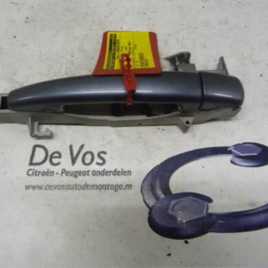 Peugeot 407 1.6 HDi 16V Rear door handle 4-door, left 2005